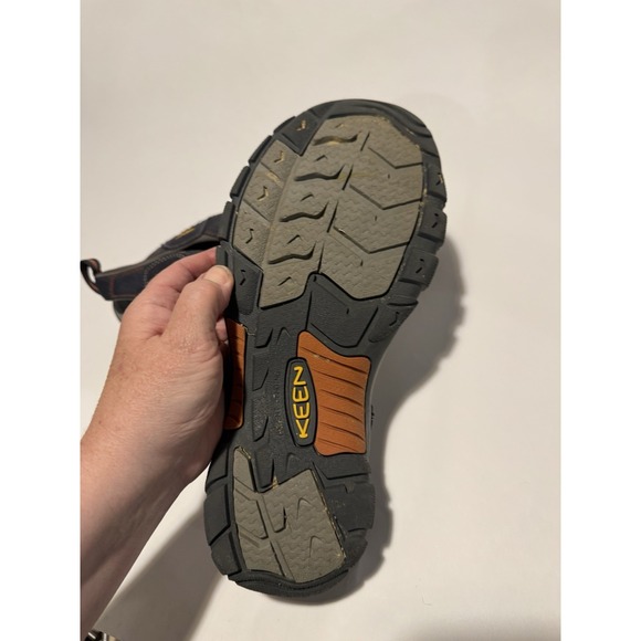 KEEN Newport H2 Waterproof sandals M\'s 12 EU 46 Magnet grey EUC